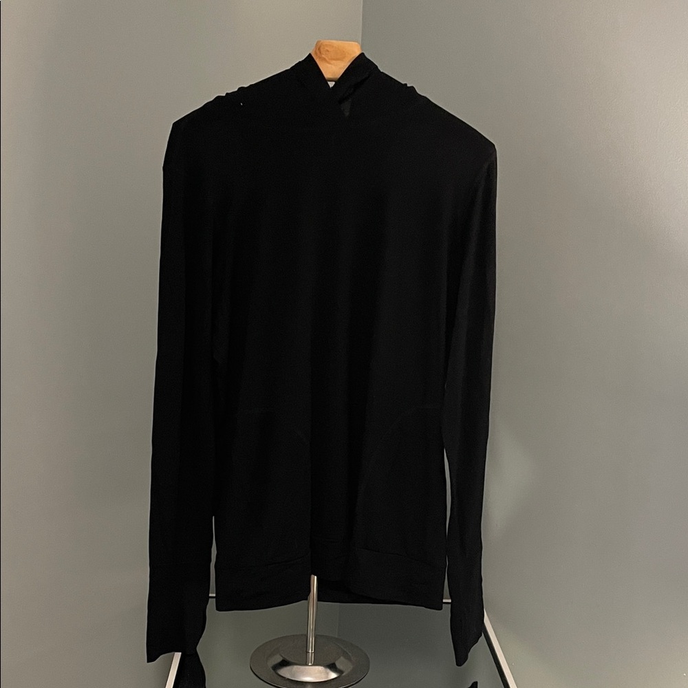 Old Navy Women’s Black hooded long sleeve T-shirt with thumbholes large TALL